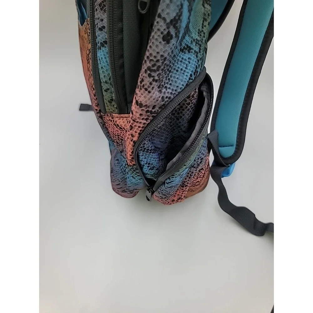 20L Dakine Backpack #91245 Colorful Full Size Laptop Computer School Bag